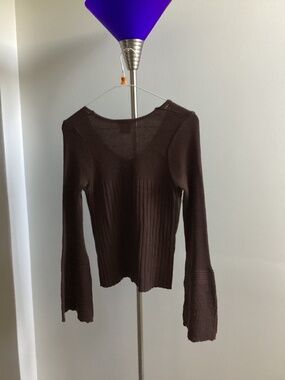 Brown bell sleeve sweater